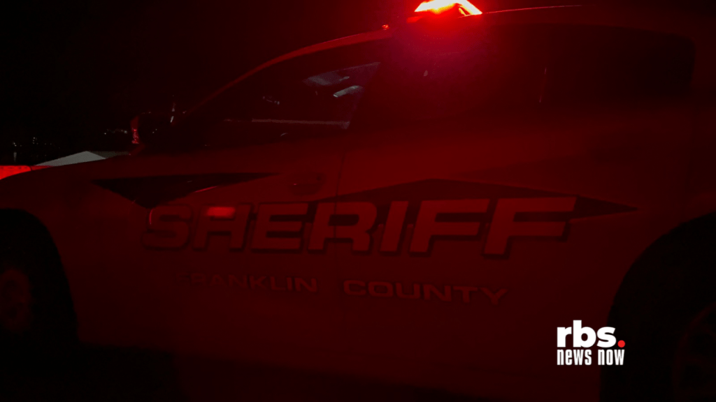 Man dies after car hits tree in Franklin&nbsp;County