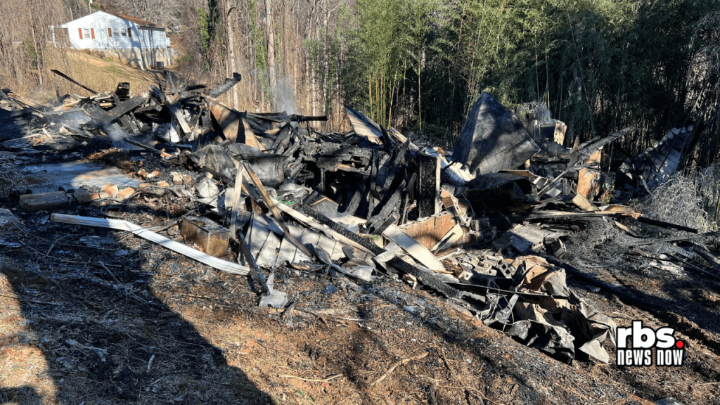 One dead after early morning house fire in&nbsp;Bassett