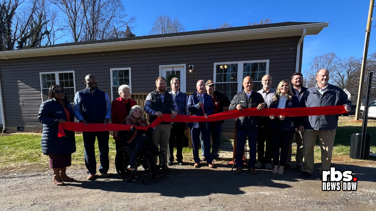 Henry County cuts ribbon on first homes in Villa Heights redevelopment ...
