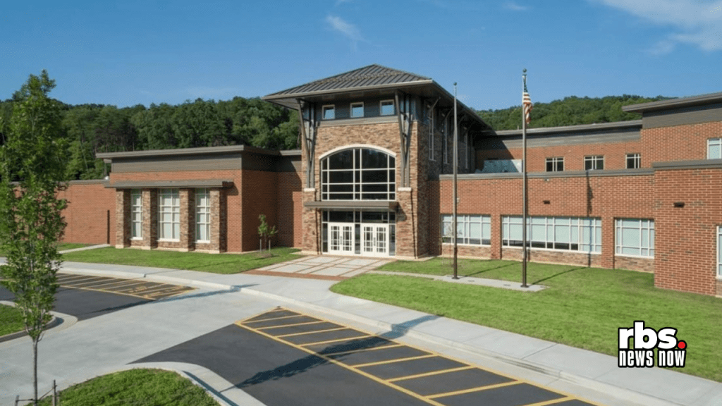 Potential Gas Leak Reported at Meadow View&nbsp;Elementary